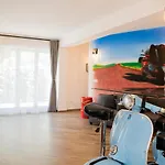 Vespa Apartament