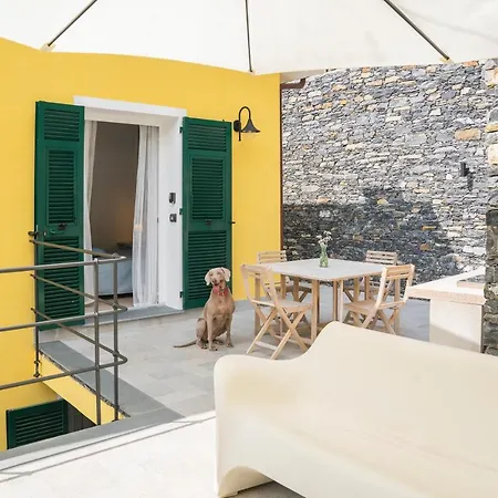 Vespa Apartment *